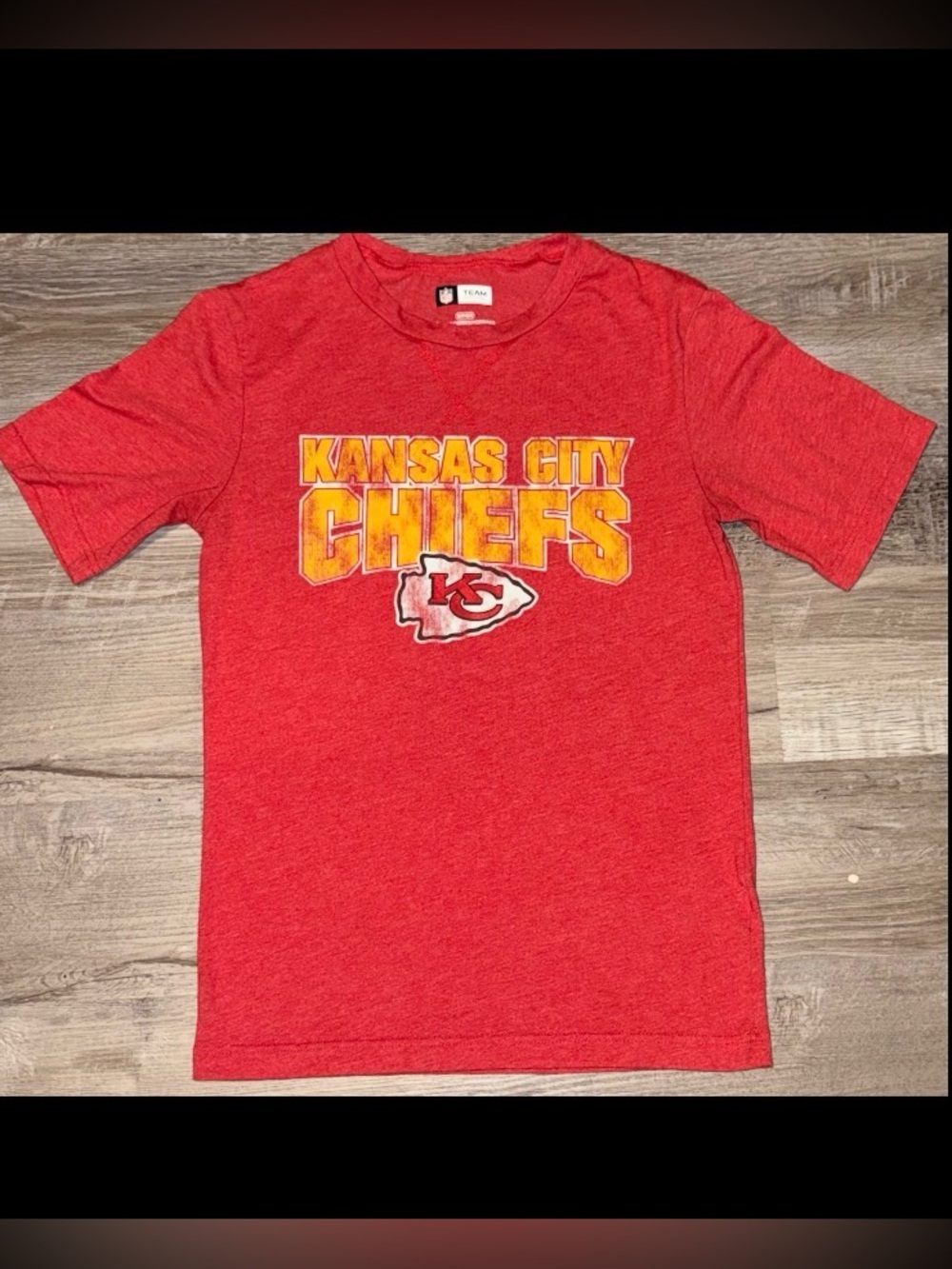 NWOT Men's Kansas City Chiefs Shirt Size Small